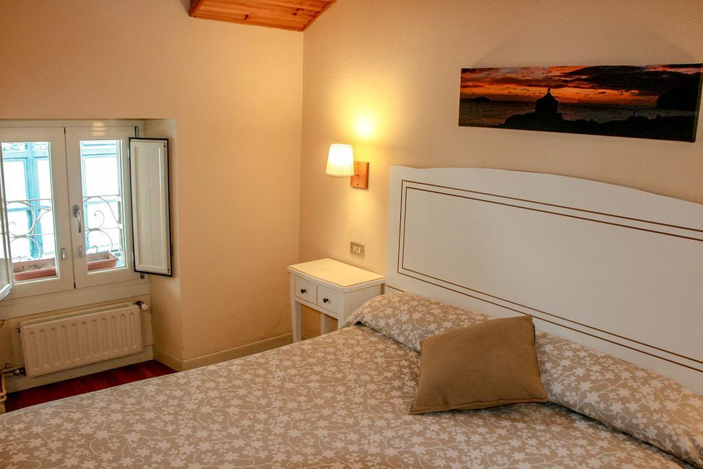 Eco Hotel Mundaka Exterior photo
