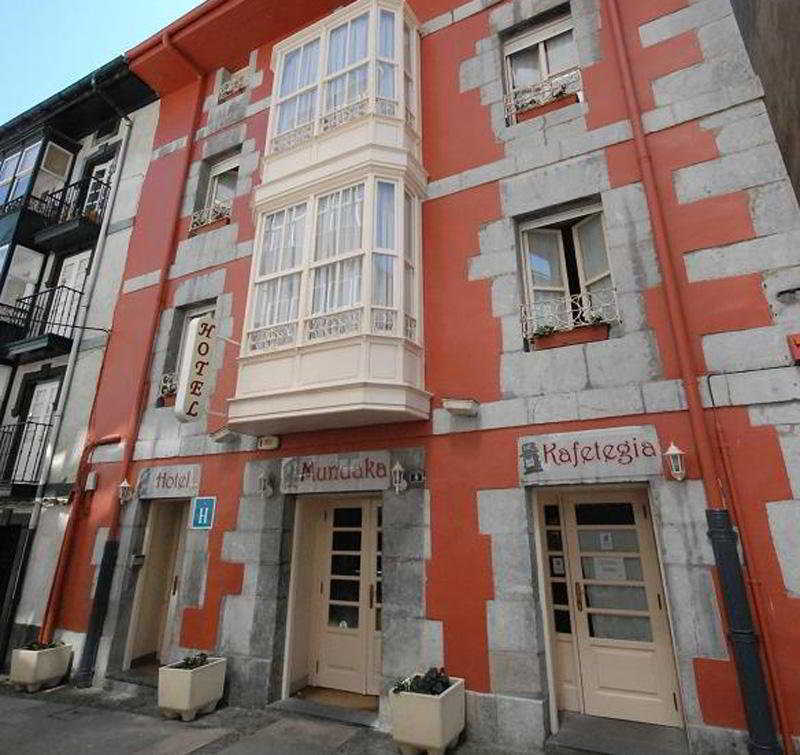 Eco Hotel Mundaka Exterior photo